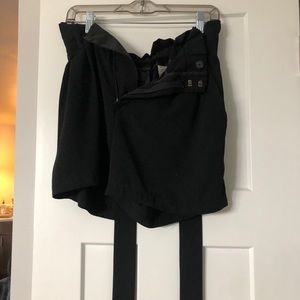 Tuxedo shorts